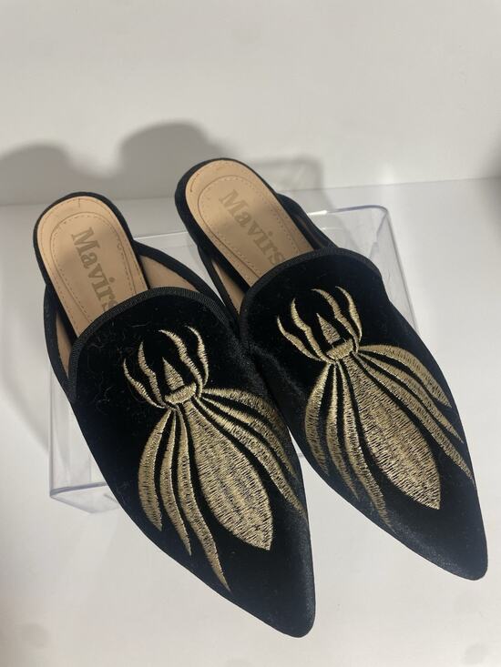 Mavirs Shoes - Mavirs Black Velvety w/ Gold Embroidery Slide Ons Size 8 NWOT